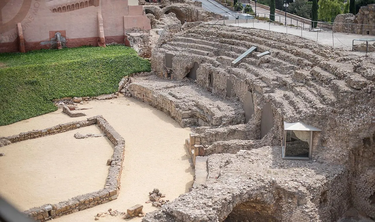 Circus House, Tarracohomes Tarragona 0*,  Spain